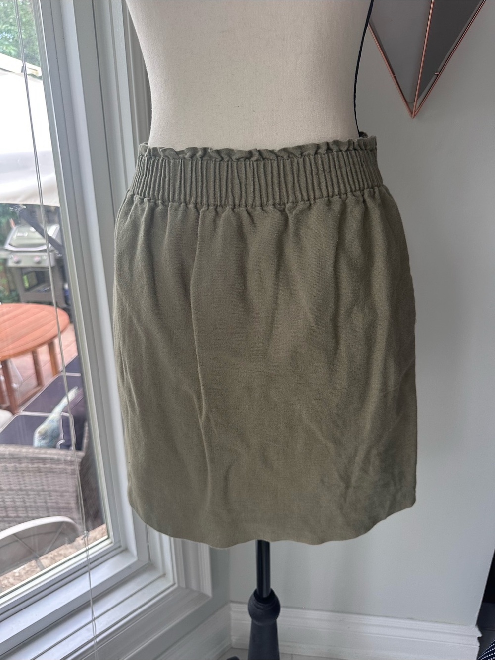 J.CREW Linen Cotton Olive Green Elastic-Waist Mini Paperbag Skirt Size 4